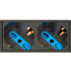 MULTIPRESA DA RACK 19" 6 PRESE UNIVERSALI CON PRESA PER CAVO ALIMENTAZIONE C20