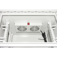ARMADIO RACK 19 POLLICI 9U PER RETI DA ESTERNO CLASSE PROTEZIONE IP55 MISURE MM (L)600X(P)450X(A)467 GRIGIO CHIARO CON VENTOLE F
