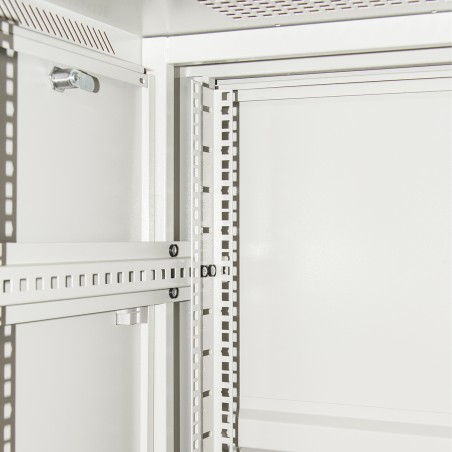 ARMADIO RACK 19" 27U (A)1388 (L)600 (P)1000 COLORE GRIGIO PORTA METALLO TRAFORATA