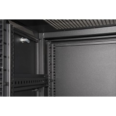 ARMADIO RACK 19" 27U (A)1388 (L)600 (P)1000 COLORE NERO PORTA VETRO