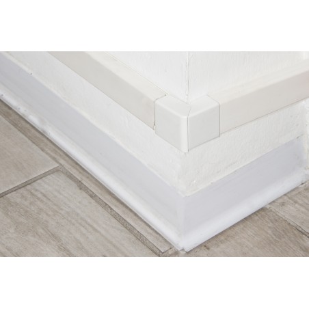 ANGOLO ESTERNO REGOLABILE PER CANALINA LK46118 MM. 46X18