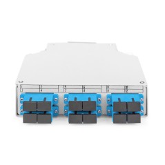 SCATOLA PER GUIDA TOP-HAT IN FIBRA OTTICA, OS2, EQUIPAGGIATA, CON ADATTATORE SC E PIGTAIL
