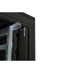 ARMADIO 42 UNITA' LINEA PROFESSIONALE MM. (A)2020 X (LL)800 X (P) 1000 COLORE NERO RAL 9005