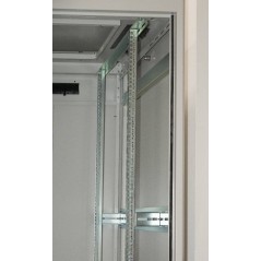 ARMADIO 42 UNITÀ 19" PER RETI E SERVER MISURE (A)2010 X (L)800 X (P)800 MM. COLORE GRIGIO CHIARO