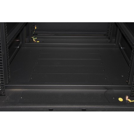 ARMADIO RACK 19" PER RETI 32U (A)1610, (L)600, (P)600 COLORE NERO PORTA VETRO