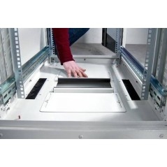 ARMADIO 42 UNITA' LINEA PROFESSIONALE (A)2020 X (L)800 X (P)800 MM. COLORE NERO RAL 9005