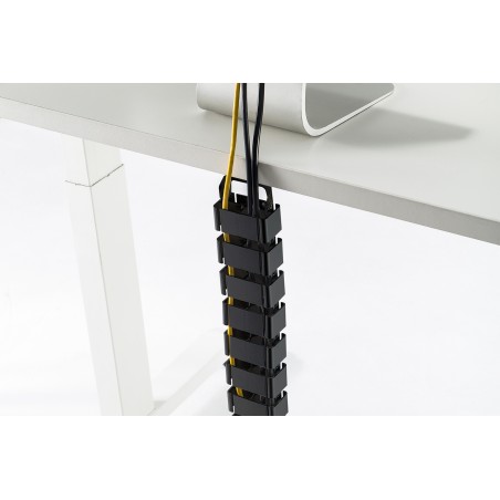 PASSACAVO FLESSIBILE LUNGHEZZA ADATTABILE LUNGH. 130 X LARGH. 6,7 X PROF. 3,5 CM COLORE NERO DIGITUS