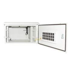 ARMADIO RACK 19 POLLICI 6U PER RETI DA ESTERNO CLASSE PROTEZIONE IP55 MISURE MM (L)600X(P)450X(A)333 GRIGIO CHIARO CON V