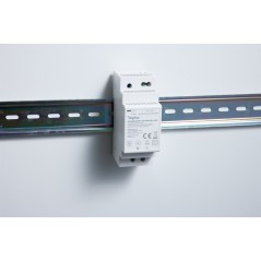 DIGITUS ALIMENTATORE A BARRA DIN A PASSO 12V / 2A / 24W (SLIM, CLASSE II)