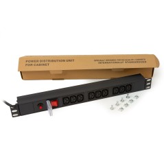 MULTIPRESA 9 PRESE FEMMINA IEC C13 PER ARMADI RACK 19" CON SPINA ITALIANA 16A