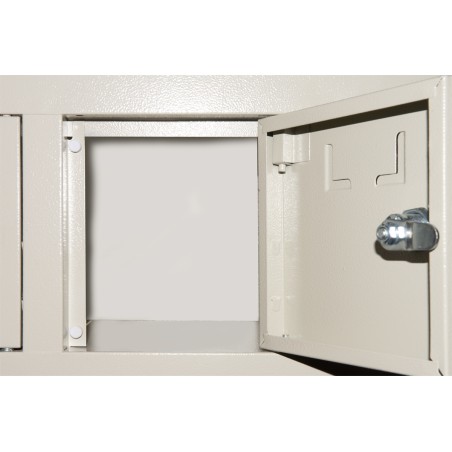 BOX 40 ALLOGGIAMENTI IN METALLO CON CHIAVE MISURE CM 145.5X23X90