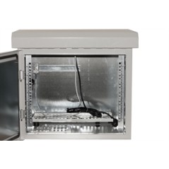 ARMADIO 19" 6U ESTERNO IP66 INSTALLAZIONE SU PALO CON VENTOLE